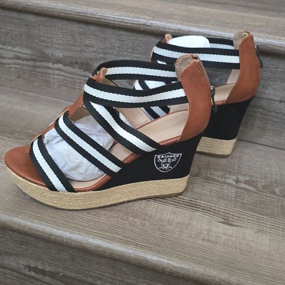 Las Vegas Raiders chunky wedge sandles size 11 new Nfl shop CUCE - Picture 1 of 6